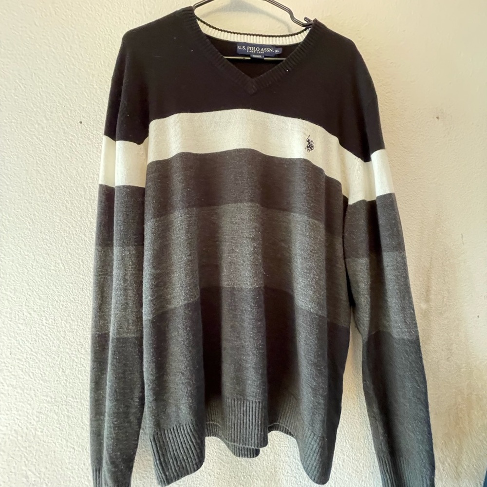 U.S POLO ASSN. SWEATER